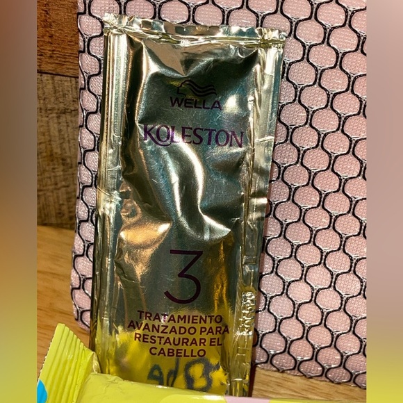 MegaBabe Bundle - Picture 3 of 6